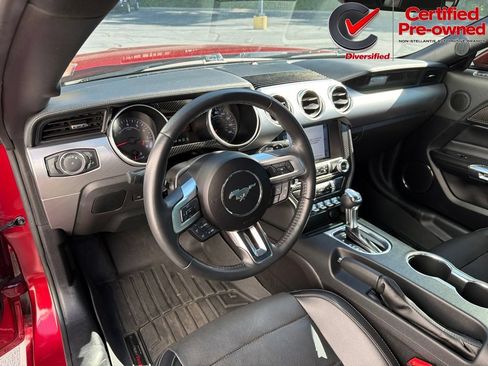 Used 2019 Ford Mustang GT Premium w/ Black Accent Package RWD image 5