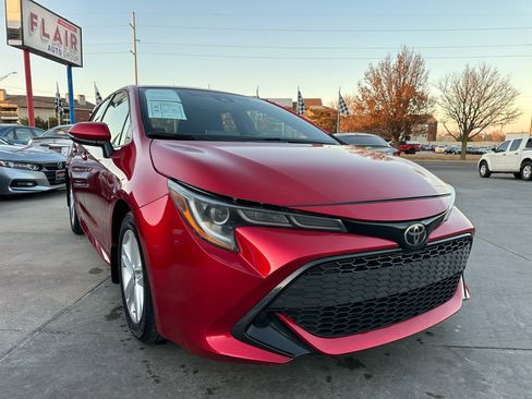 Used 2022 Toyota Corolla SE image 1