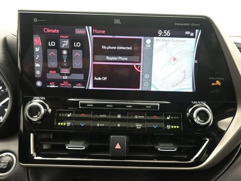Used 2021 Toyota Highlander Limited AWD/4WD image 16