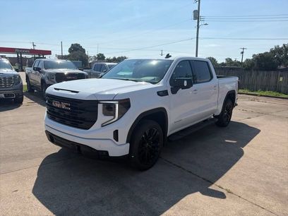 New 2026 GMC Sierra 1500 Elevation w/ Elevation Premium Package