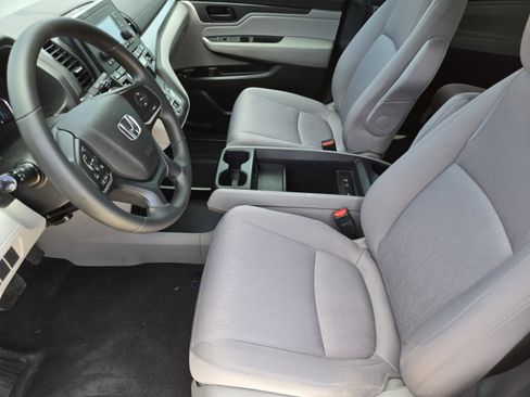 Used 2019 Honda Odyssey LX image 21