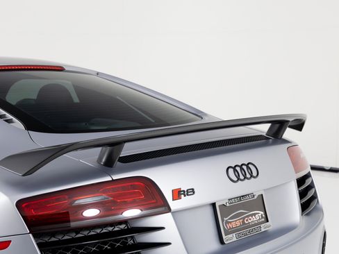 Used 2015 Audi R8 Competition image 65