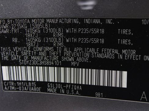 Used 2017 Toyota Sienna Limited Premium FWD image 45