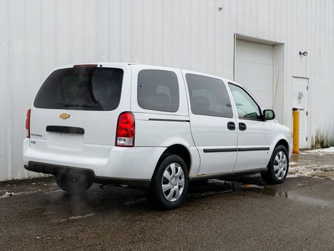 Used 2008 Chevrolet Uplander LS w/ Climate Package image 6