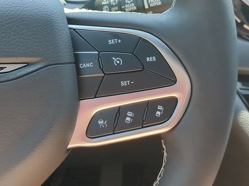 New 2027 Chrysler Pacifica LX FWD image 23
