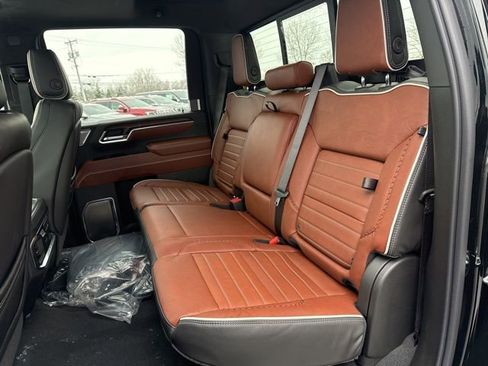 New 2026 GMC Sierra 3500 Denali Ultimate image 32