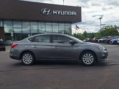 Used 2016 Nissan Sentra S FWD image 2