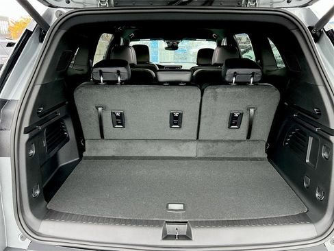 New 2026 GMC Acadia Elevation image 21