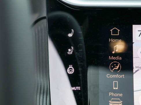 New 2026 Jeep Cherokee Overland w/ Advanced Pro Tech Group image 20