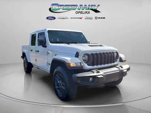 New 2025 Jeep Gladiator Sport image 1