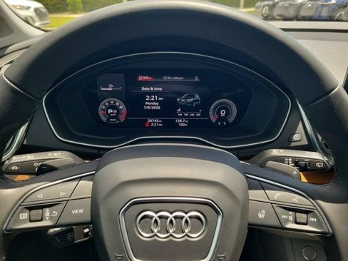 Used 2023 Audi Q5 2.0T Premium Plus w/ Premium Plus Package AWD/4WD image 21