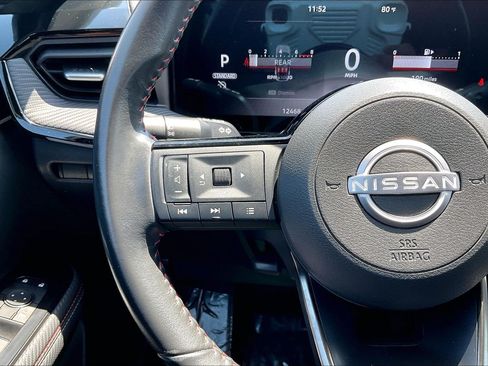 Used 2025 Nissan Kicks SR FWD image 23