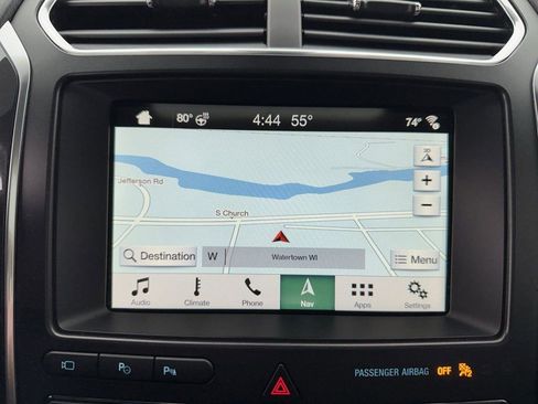 Used 2018 Ford Explorer Platinum image 13