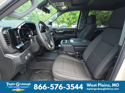 New 2026 Chevrolet Silverado 1500 RST w/ RST Select Package AWD/4WD image 16