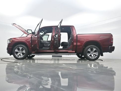 Used 2021 RAM 1500 Laramie image 43