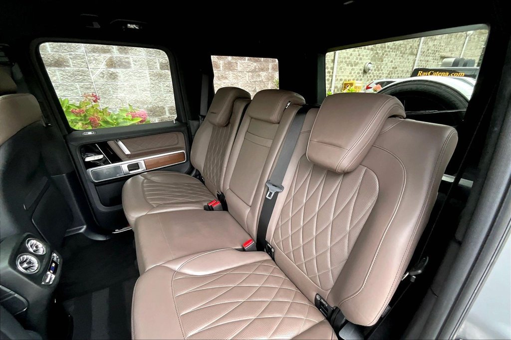 Used 2022 Mercedes-Benz G 550 image 28