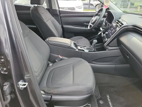 Certified 2024 Hyundai Tucson SE image 18