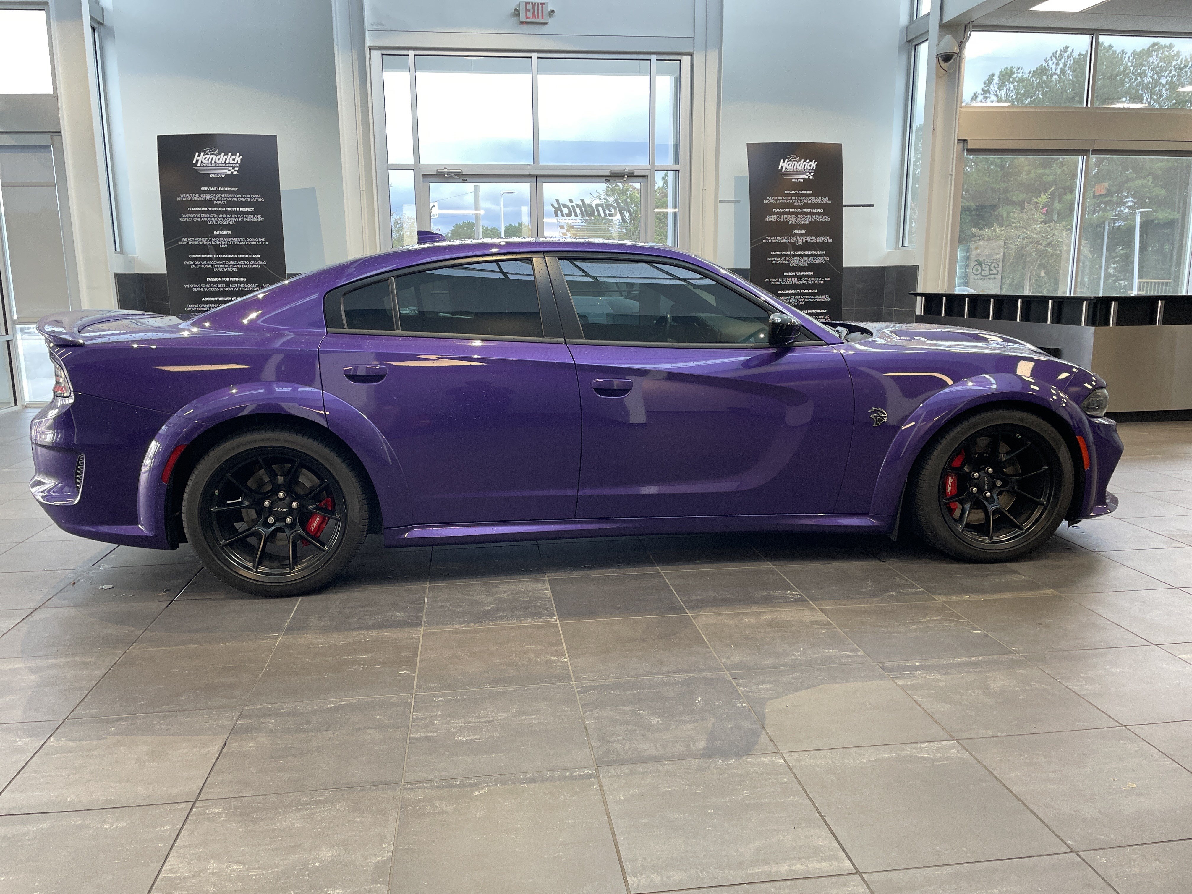 Used 2023 Dodge Charger SRT Hellcat RWD image 12