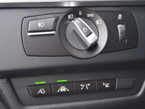 Used 2017 BMW 650i Coupe image 18