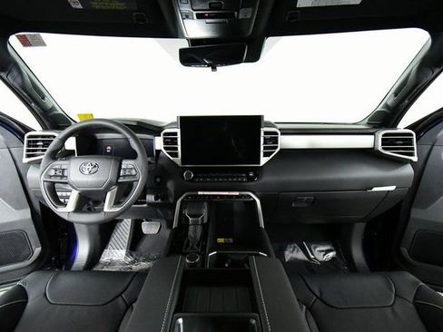 New 2026 Toyota Tundra Limited AWD/4WD image 18