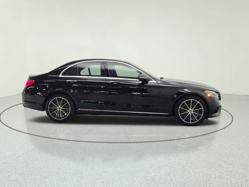Used 2021 Mercedes-Benz C 300 Sedan image 4