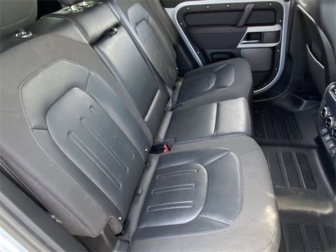 Used 2021 Land Rover Defender 110 SE image 22