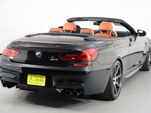 Used 2017 BMW M6 Convertible image 51