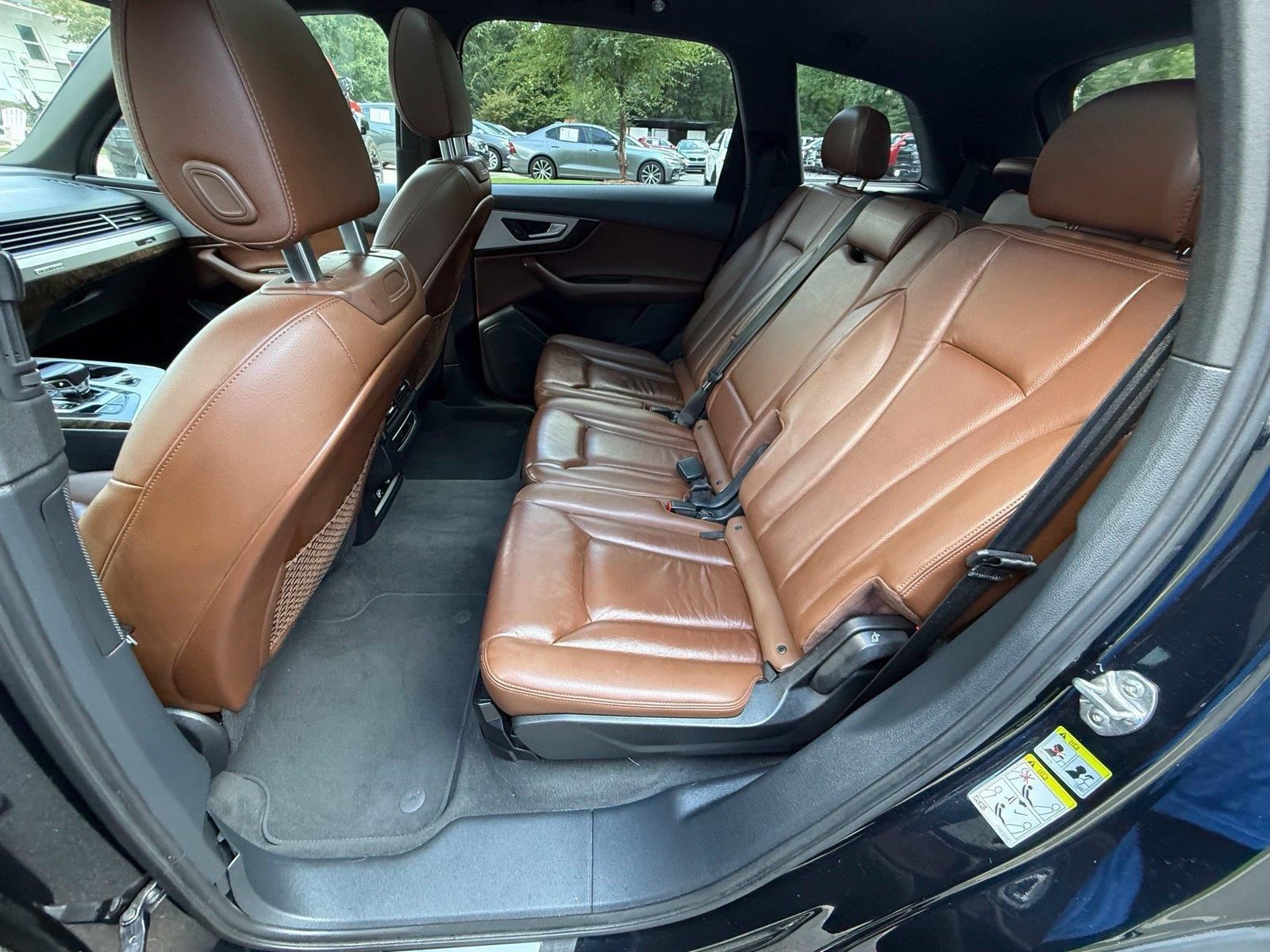 Used 2018 Audi Q7 2.0T Premium AWD/4WD image 31