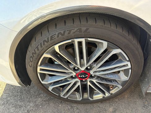 Used 2022 Kia Forte GT w/ GT Technology Package image 6