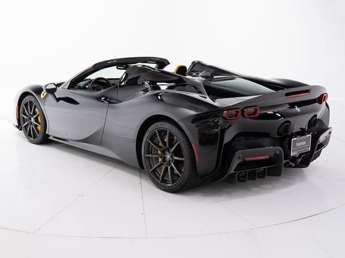 Used 2022 Ferrari SF90 Spider AWD/4WD image 3