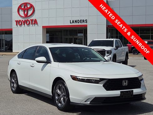 Used 2023 Honda Accord EX image 1