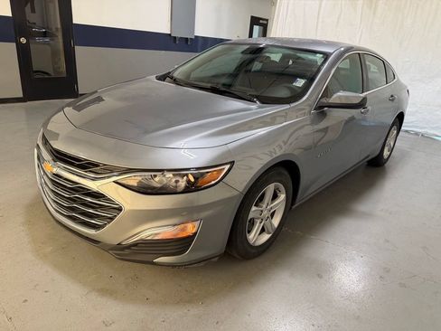 Used 2024 Chevrolet Malibu LS FWD image 23