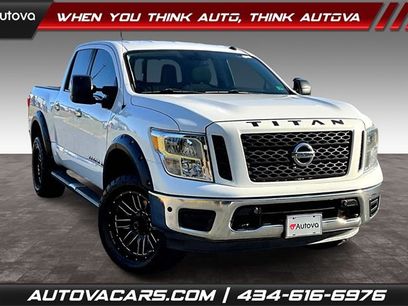 Used 2019 Nissan Titan SV w/ SV Convenience Package