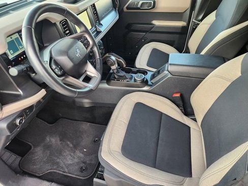 Used 2022 Ford Bronco Big Bend image 4