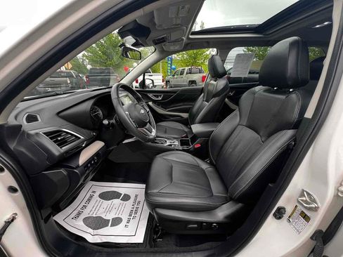 Used 2022 Subaru Forester Limited image 13