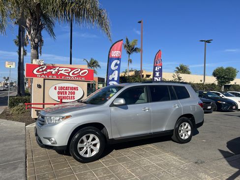 Used 2011 Toyota Highlander SE image 5