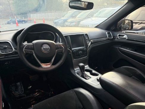 Used 2017 Jeep Grand Cherokee Trailhawk image 14