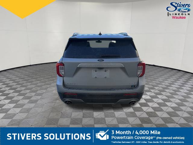 Used 2023 Ford Explorer Limited w/ Equipment Group 301A AWD/4WD image 7