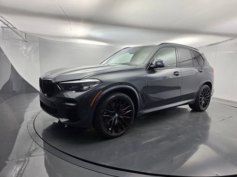 Used 2022 BMW X5 sDrive40i w/ M Sport Package RWD image 8