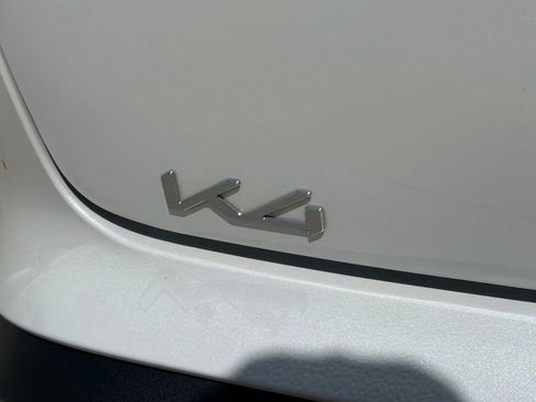 Used 2025 Kia K4 FWD image 12