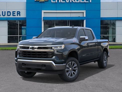 New 2026 Chevrolet Silverado 1500 LT w/ Z71 Off-Road Package image 6