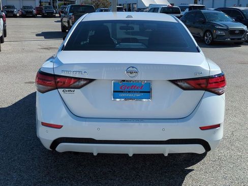 Certified 2022 Nissan Sentra SV w/ Trunk Package image 6