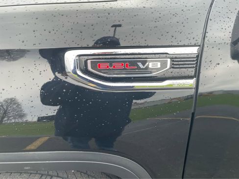 Used 2022 GMC Sierra 1500 Denali AWD/4WD image 10