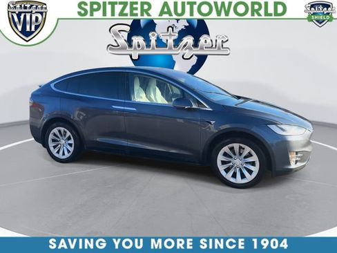 Used 2020 Tesla Model X Long Range image 2