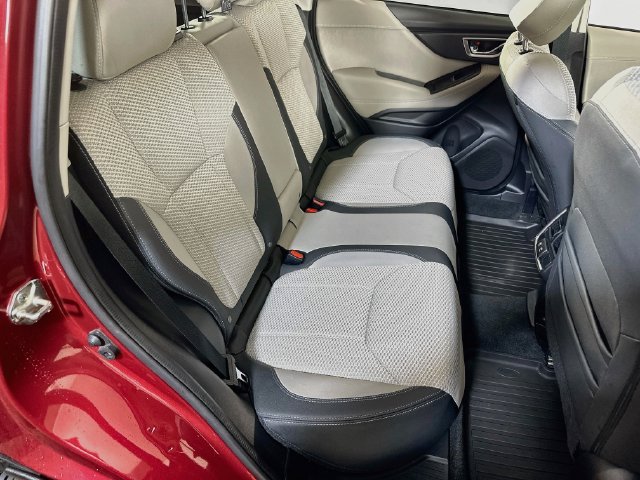 Used 2019 Subaru Forester Premium AWD/4WD image 13