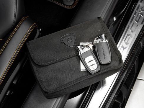 Used 2017 Lamborghini Huracan LP 580-2 image 61