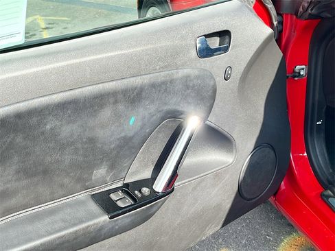 Used 2008 Saturn Sky image 16