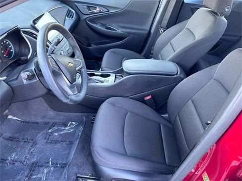 Used 2023 Chevrolet Malibu RS w/ LPO, Floor Liner Package image 9