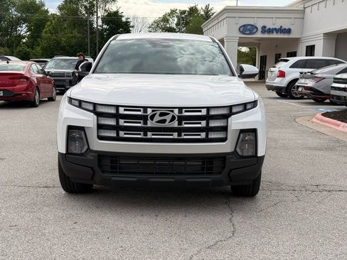 New 2026 Hyundai Santa Cruz SE FWD image 2