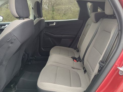 Certified 2021 Ford Escape SE w/ Cold Weather Package image 13